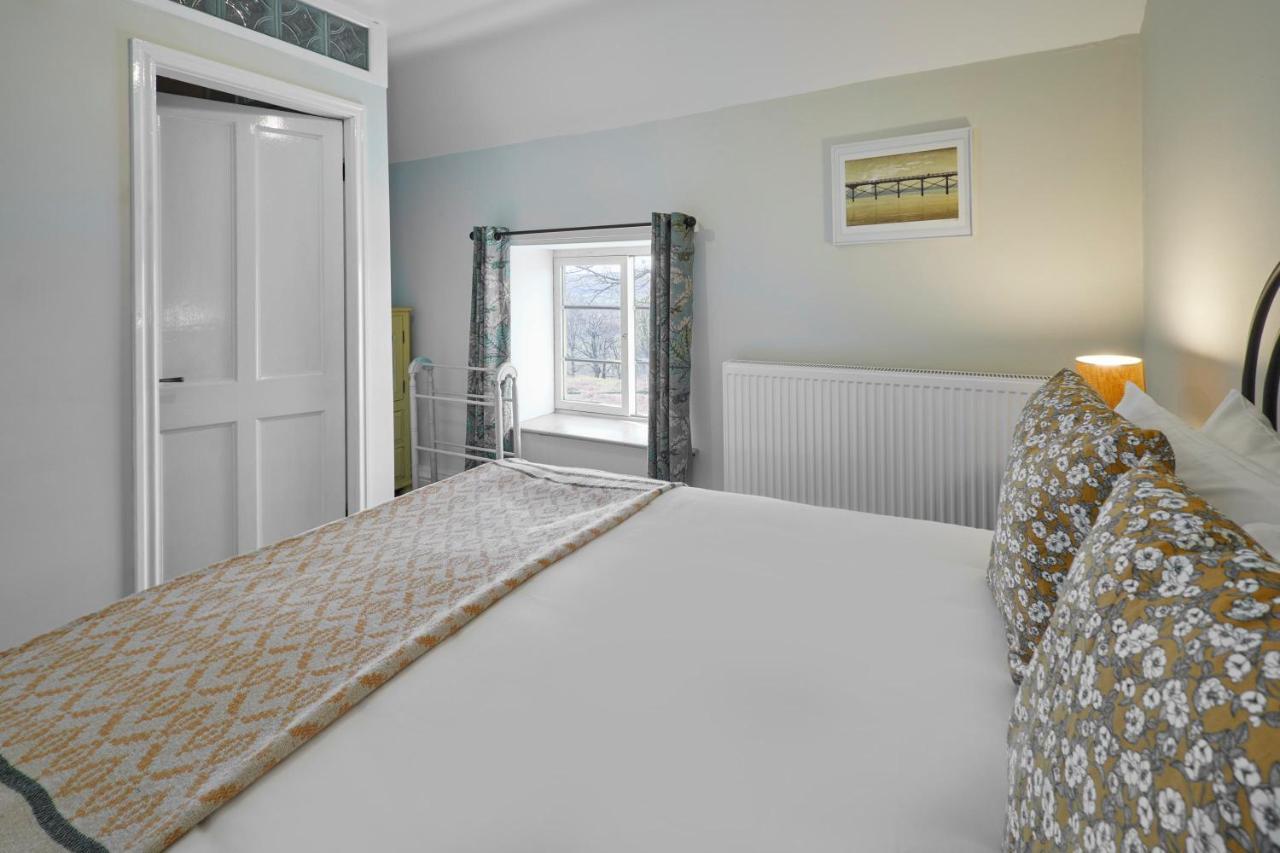 Host & - Lop Hall Holiday home Danby